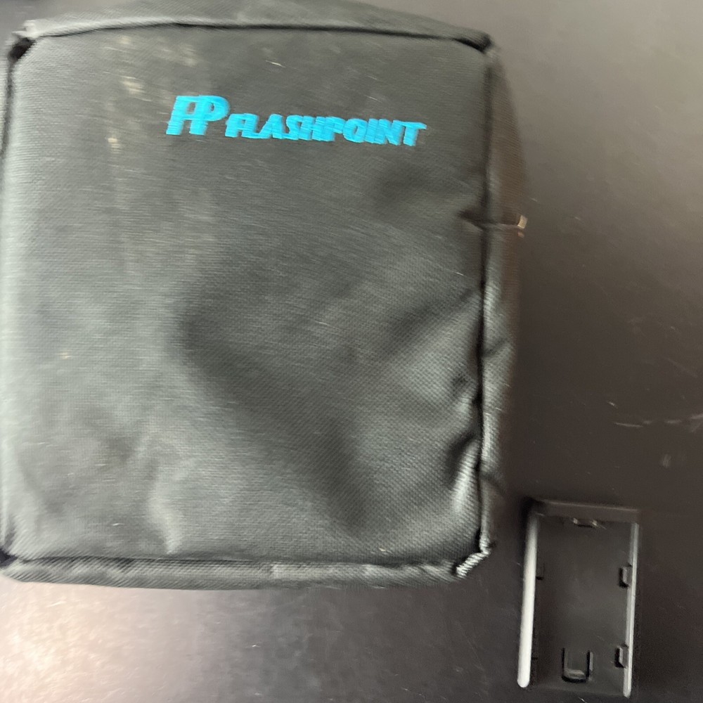 Flashpoint FP fplcl160 Led camera light w/ case