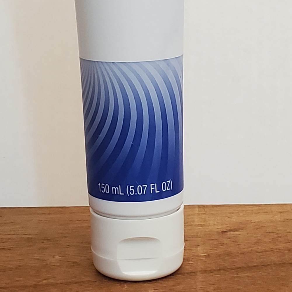 Nioxin Rejuvenating Elixir Lightplex 5.07 Leave-In Hair Styling Natural Texture