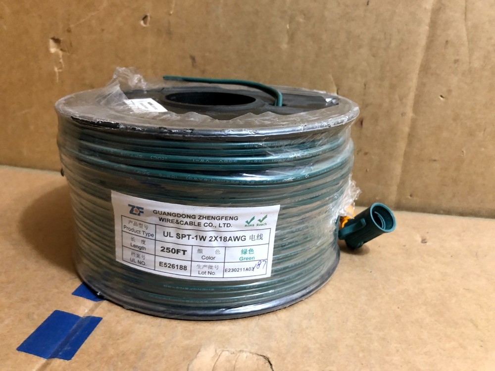2 ROLLS GUANGDONG ZHENGFENG WIRE & CABLE 250FT GREEN WITH LIGHT SOCKET
