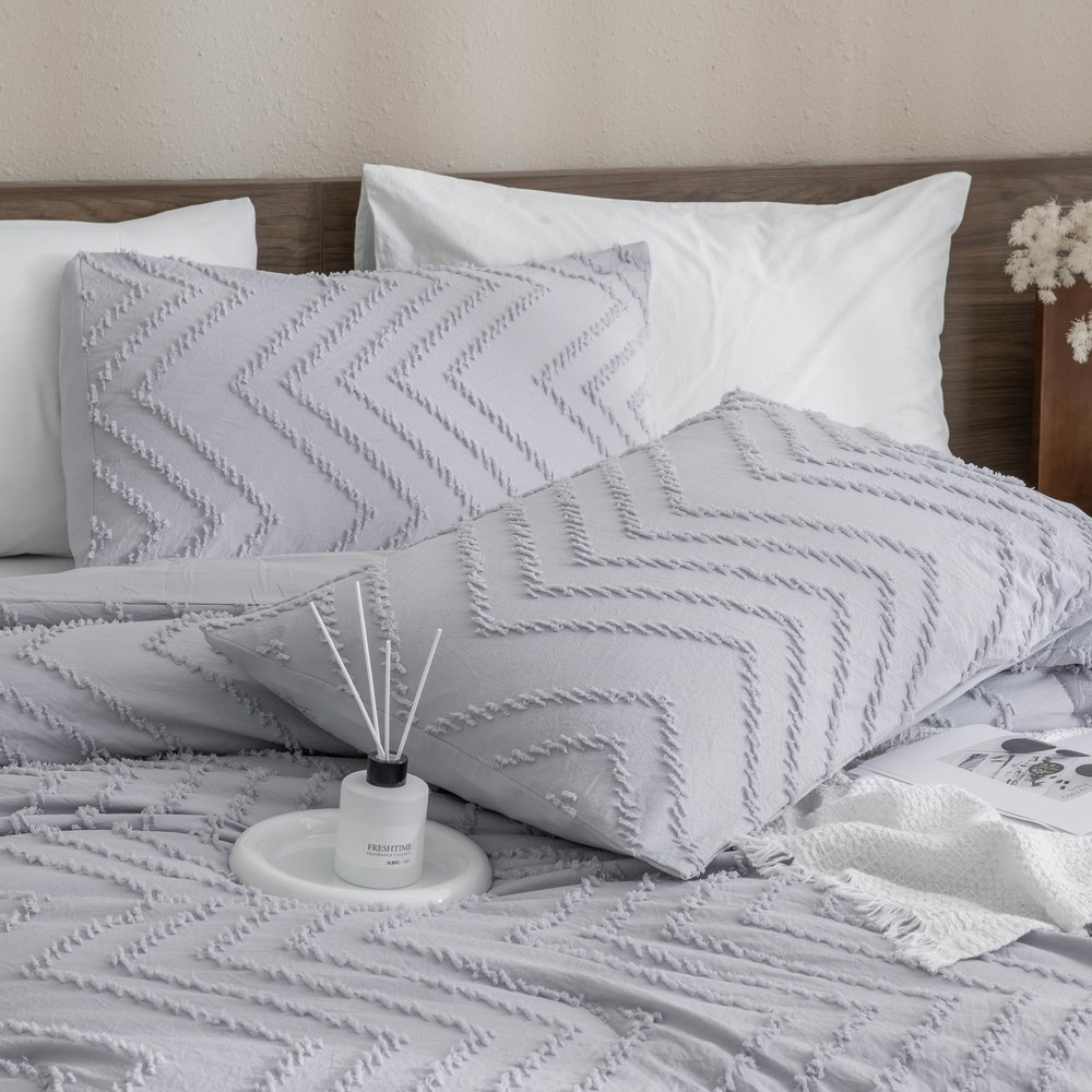 Andency Silver Grey Oversized King (120"x98"), 02 -