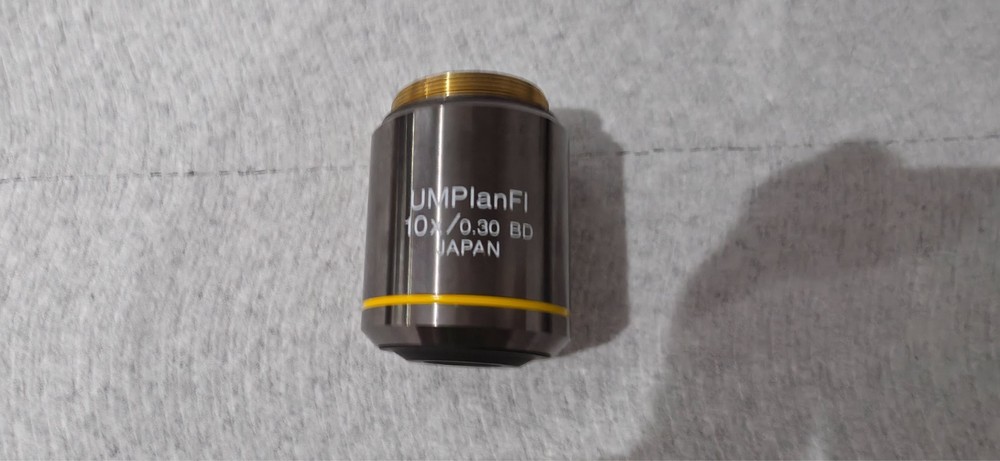 OLYMPUS MICROSCOPE OBJECTIVE LENS UMPlanFl 10X / 0.30 ∞/-