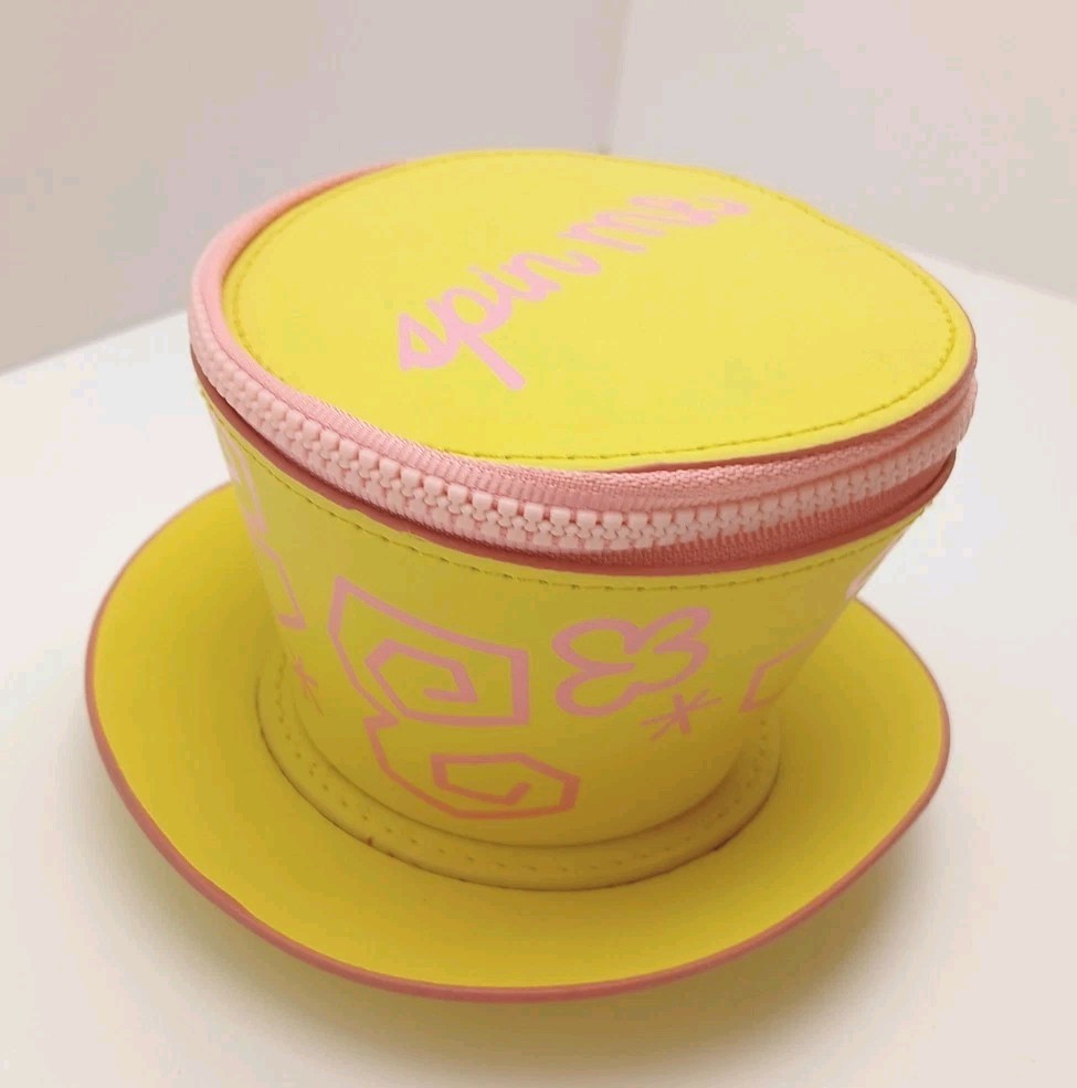 Disney Parks Alice in Wonderland Mad Tea Party Teacup Zip Coin Purse Bag Charm