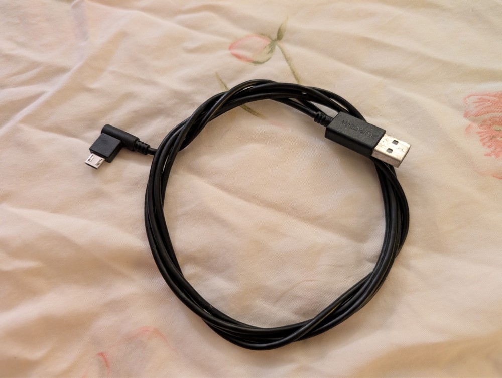 Wacom CTH-690 Intuos Medium Tablet