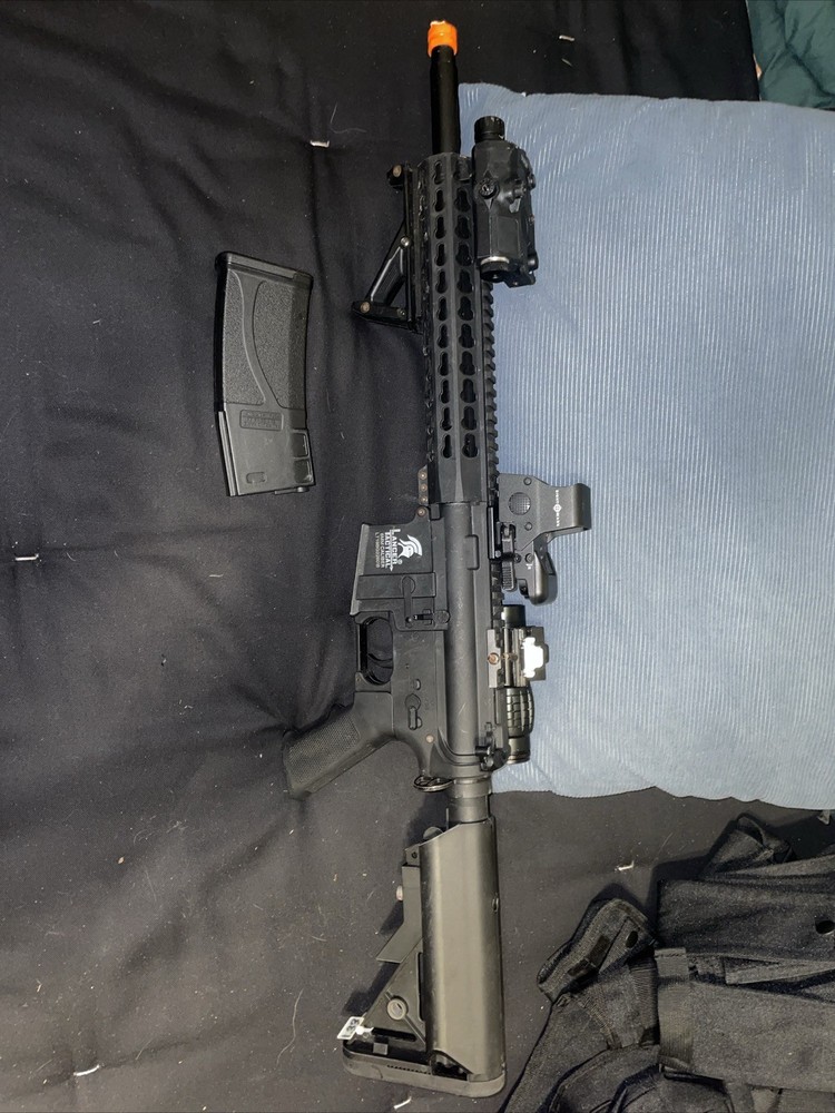 Airsoft Guns And Accessories