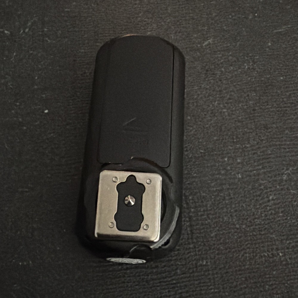 NEEWER FCR-16 Trigger in 2.4GHz