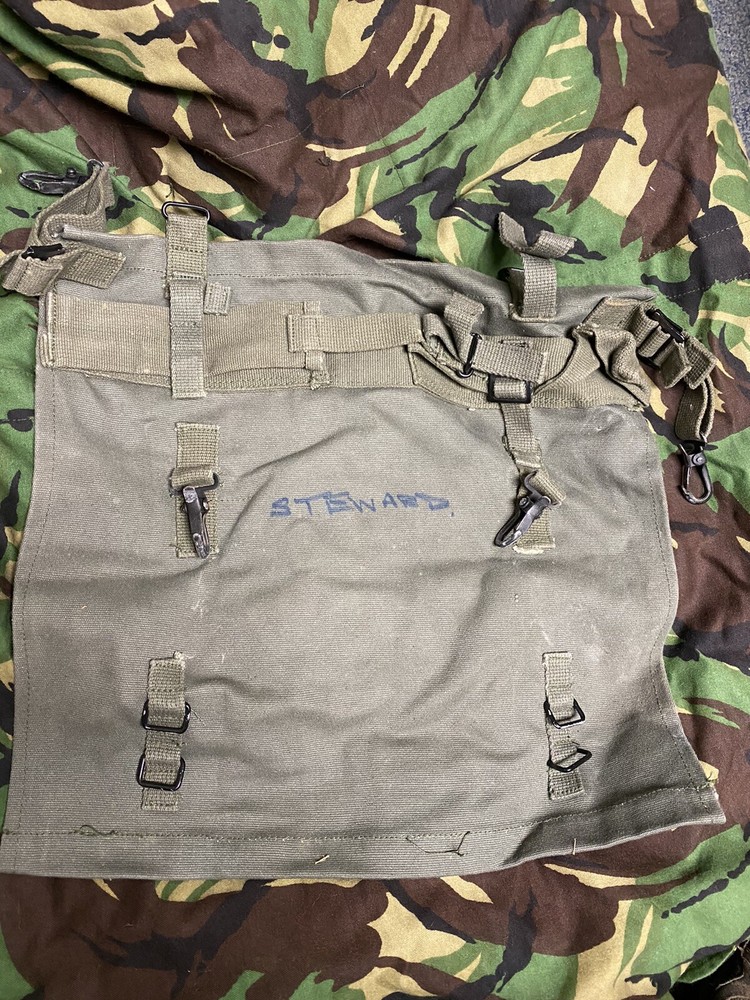 British Army P58 Pattern 1958 Webbing Cape Carrier Grade 1