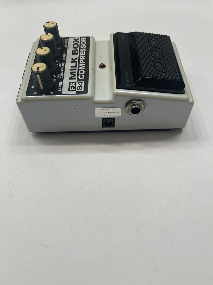 DOD Digitech FX84 Milk Box Compressor Sustainer Milkbox Guitar Effect Pedal