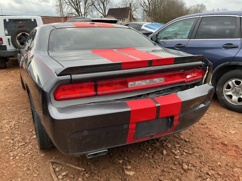 CHALLENGE 2013 Glove Box 4972439