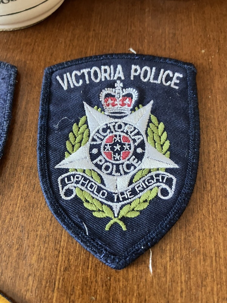 POLICE PATCHES BADGES TEN