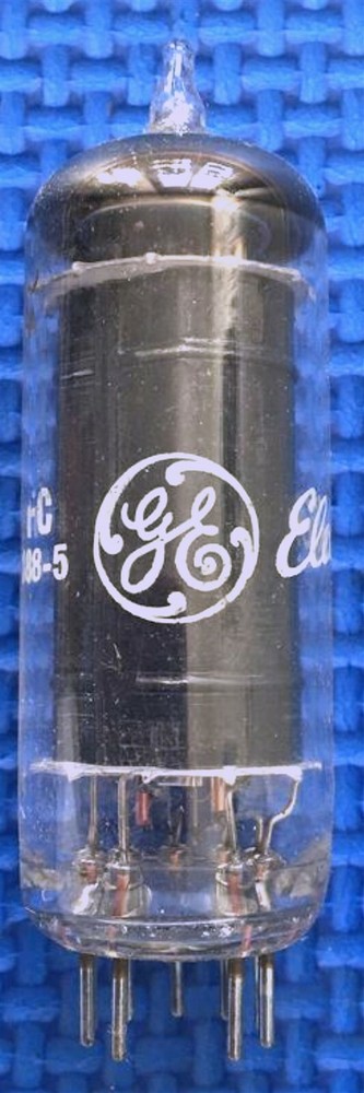 6DT5 TUBE GE BOXED VINTAGE COMMERCIAL SURPLUS