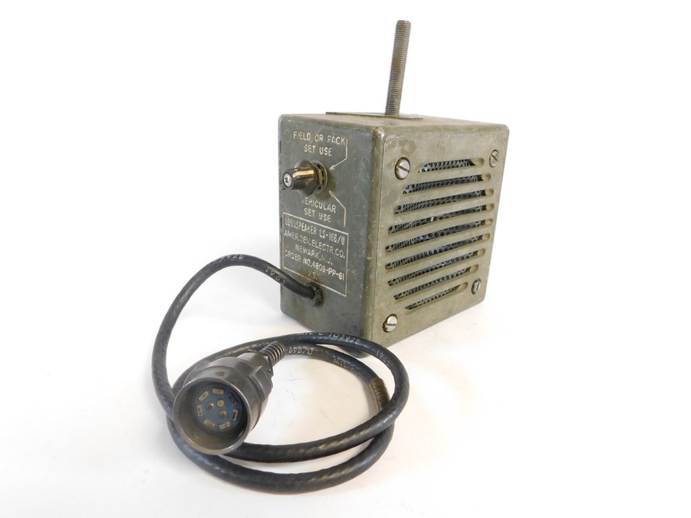 AMER.DEV.ELECTR.CO. Military Loudspeaker  LS-166/U (nice)