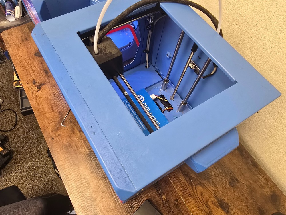 Working QIDI X‑One2 3D printer