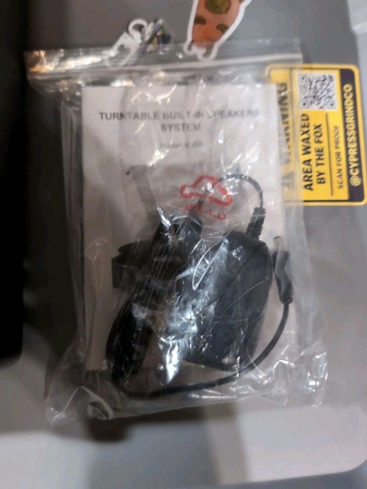 WOCKODER Record Player Bluetooth Turntable 3 Speed Built-in Speakers