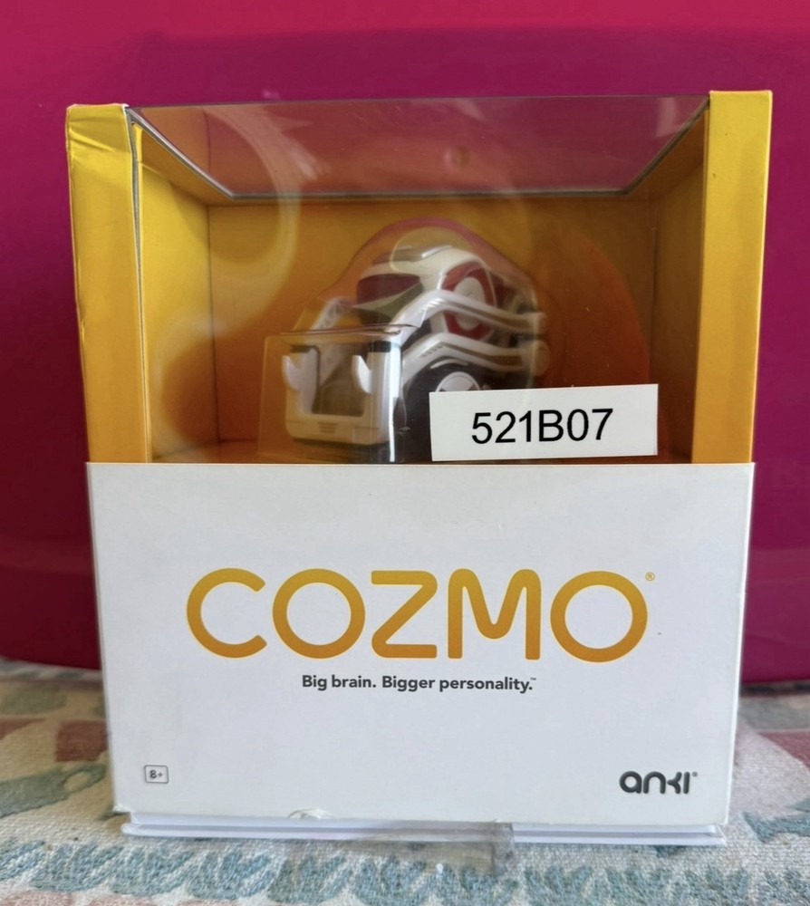 Anki Cozmo AI Educational STEM Robot 2.0, Full Set