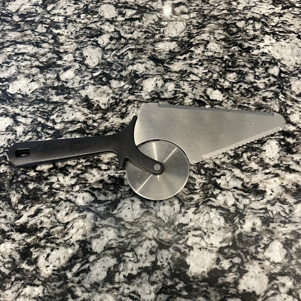 NuWave Pro Supreme Pizza Silicon Liner & Cutter/Server