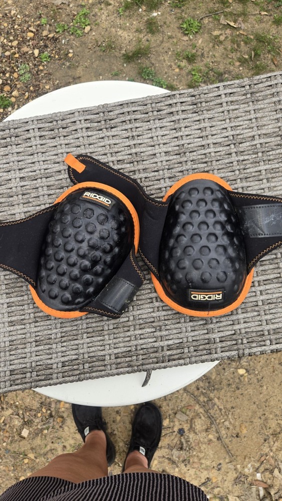 RIDGID Gel Foam Knee Pads - Black