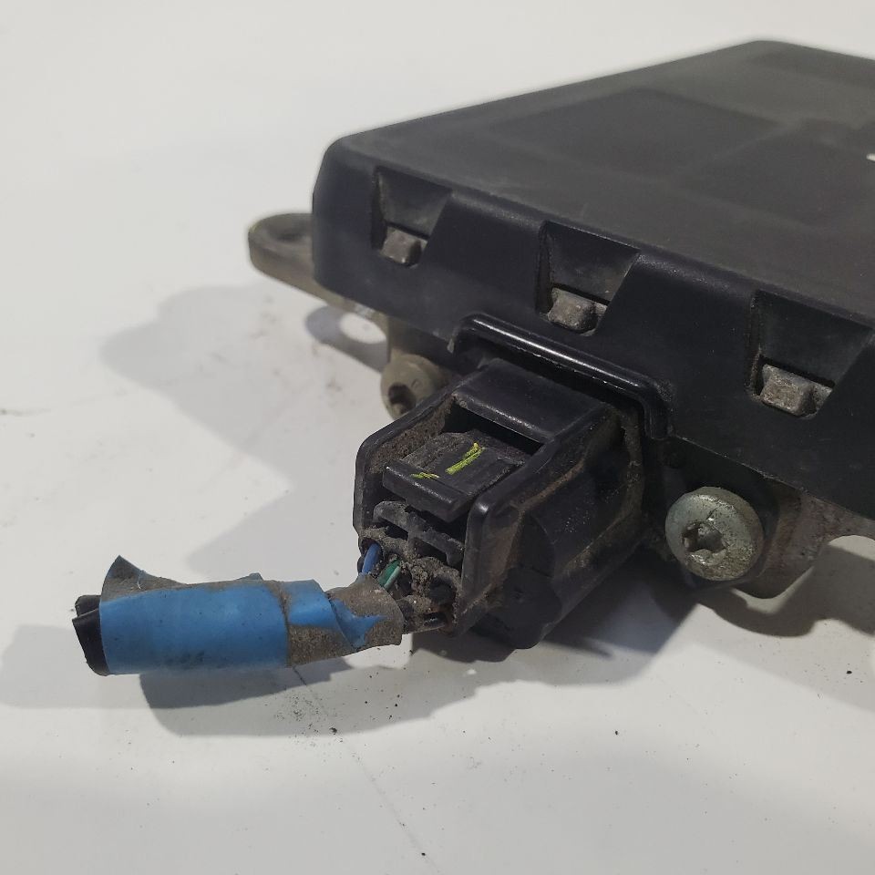 2013 2014 2015 Mazda CX-9 OEM Right Rear Blind Spot Radar TD7467Y30B