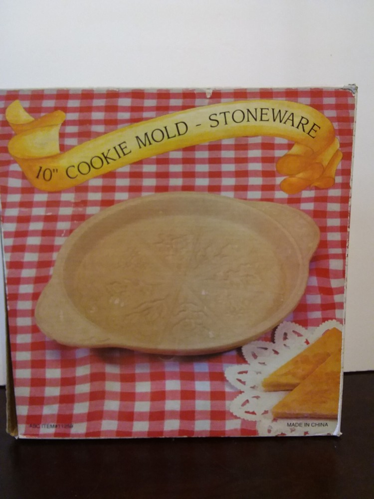 NEW - 10" COOKIE MOLD STONEWARE - ABC DISTRIBUTOR - A7