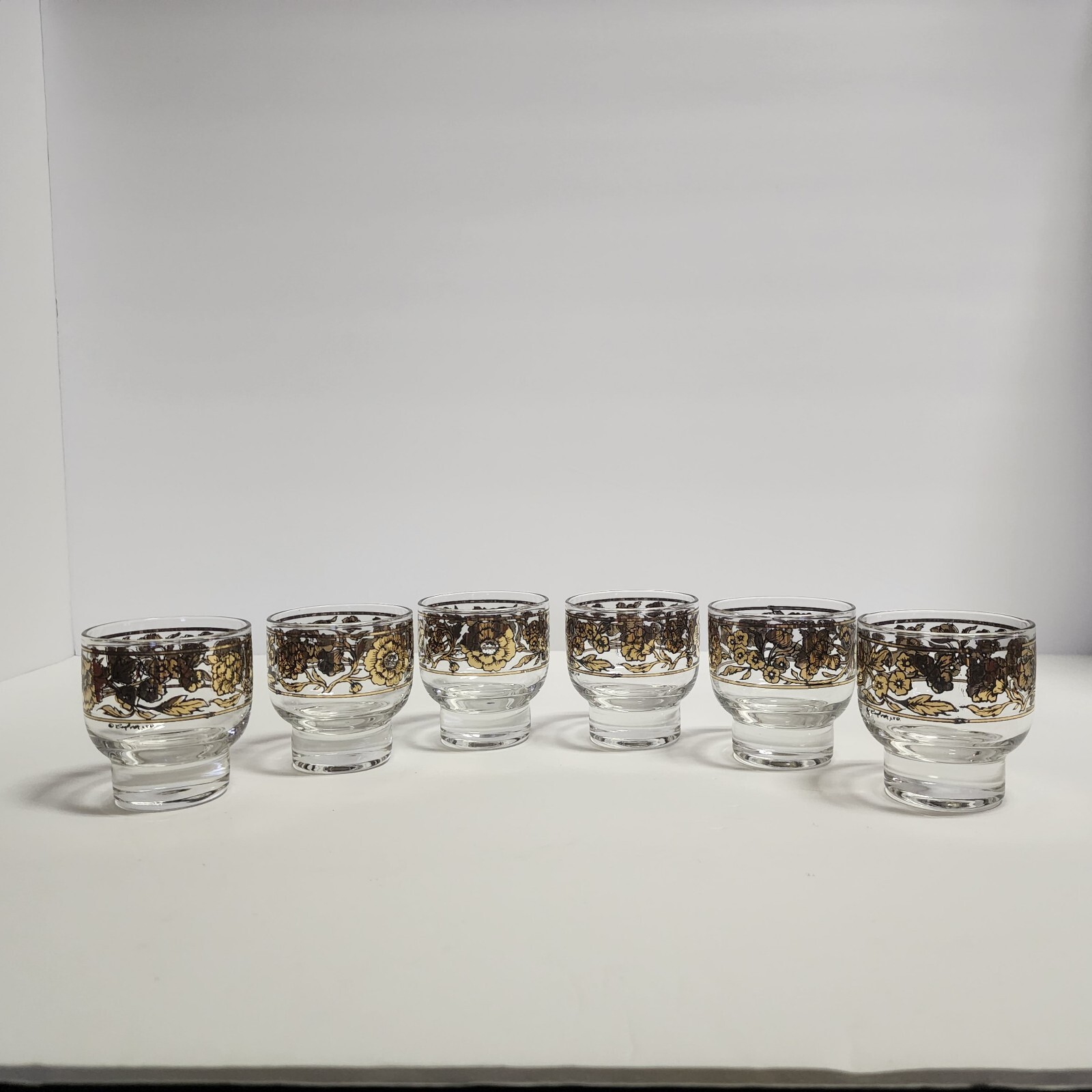 6 Early Culver Gold and Black Rare Chantilly Pattern Footed Cocktail Glasses 50s