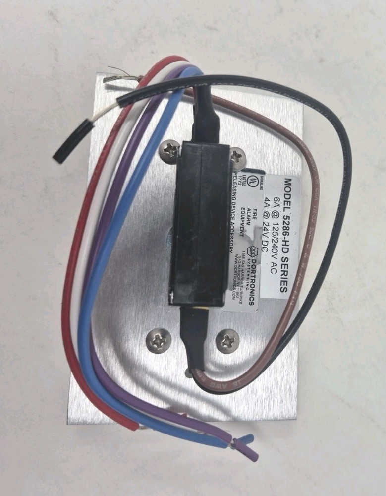 DORTRONICS W5286-P25xE1 Push to Exit Button,24VDC,Silver Button 400C03 - New