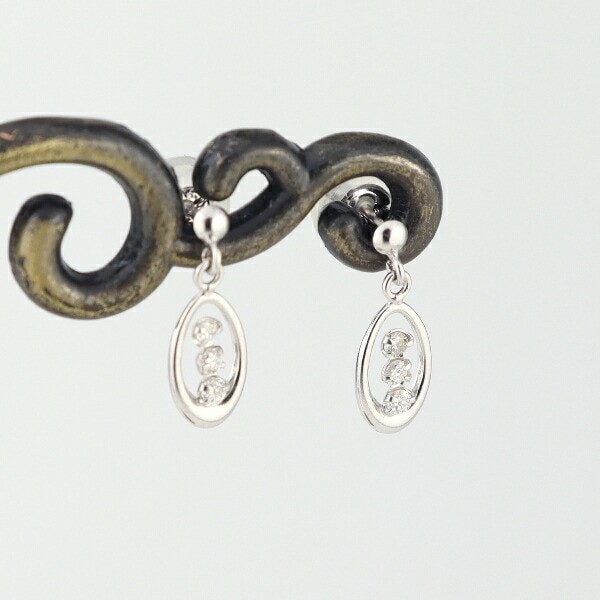 18K White Gold Triple Circle Diamond Stud Earrings (Pair)