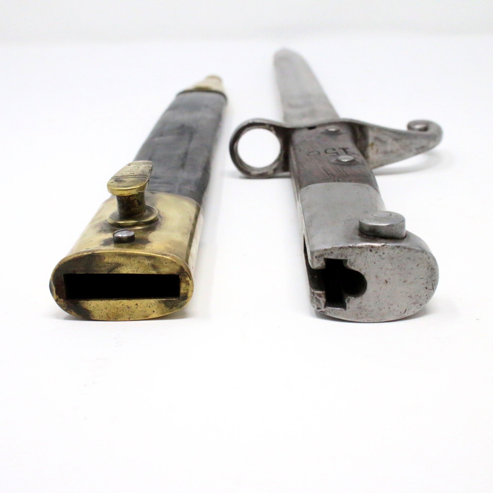 Argentine M1909 Mauser Bayonet Hooked WKC Solingen Matching # Leather Scabbard A