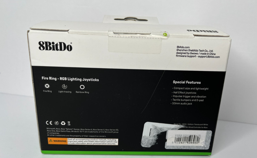 8BitDo Ultimate Mini Wired Xbox Controller - Translucent White