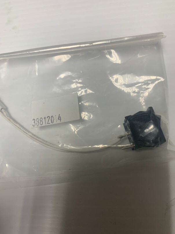 Hiniker 38812044 Switch W/Harness ON/OFF SPST