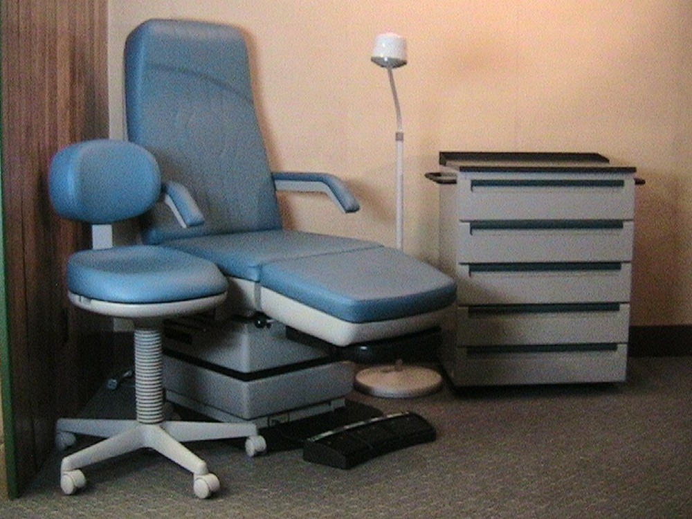MIDMARK PODIATRY CHAIR TILT/BACK ACTUATOR