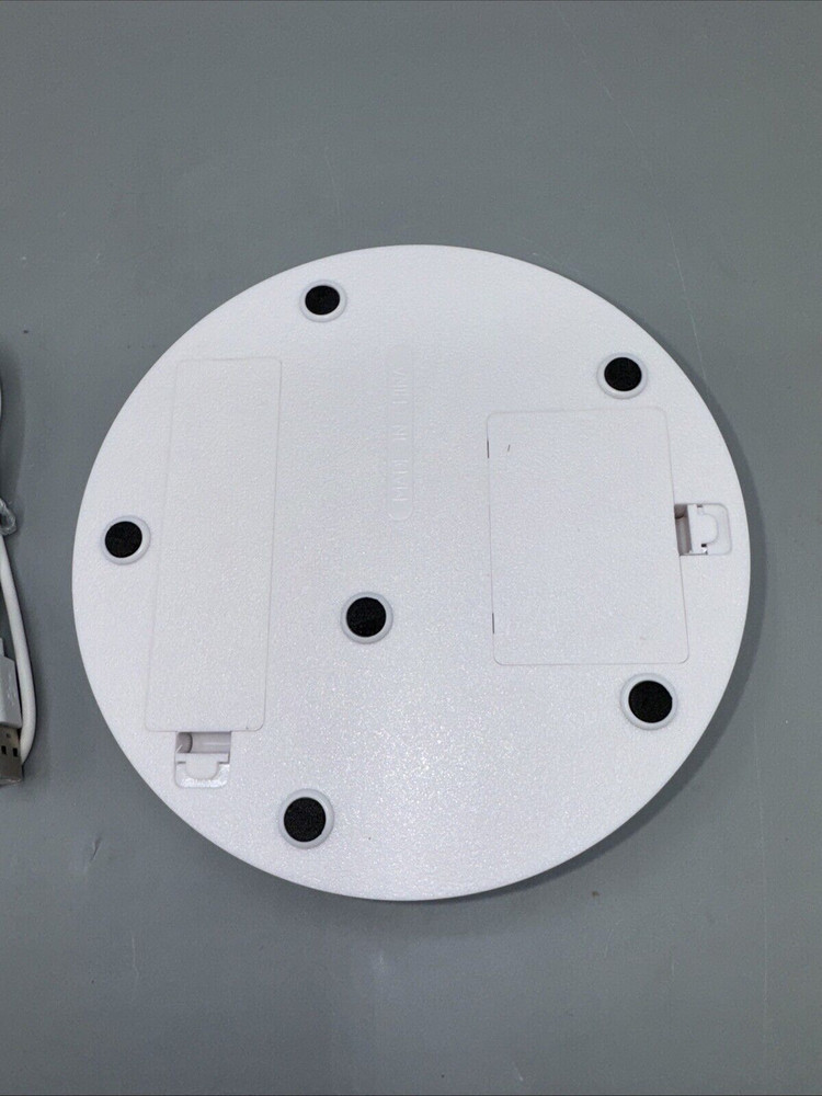 Rotating Display Stand 360 Degree Motorized Rotating Display White