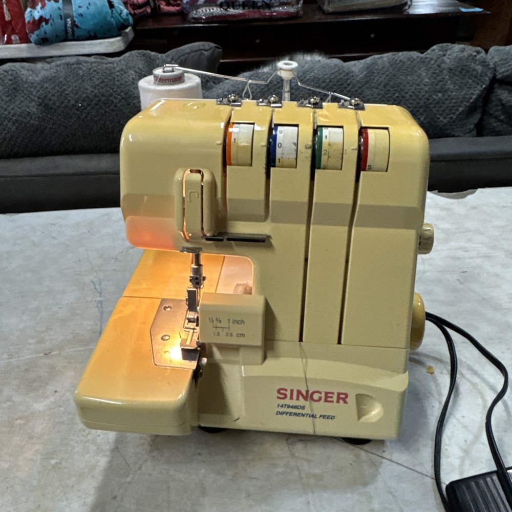 Singer Overlock Sewing Machine Model# 14T948DS Serger Works