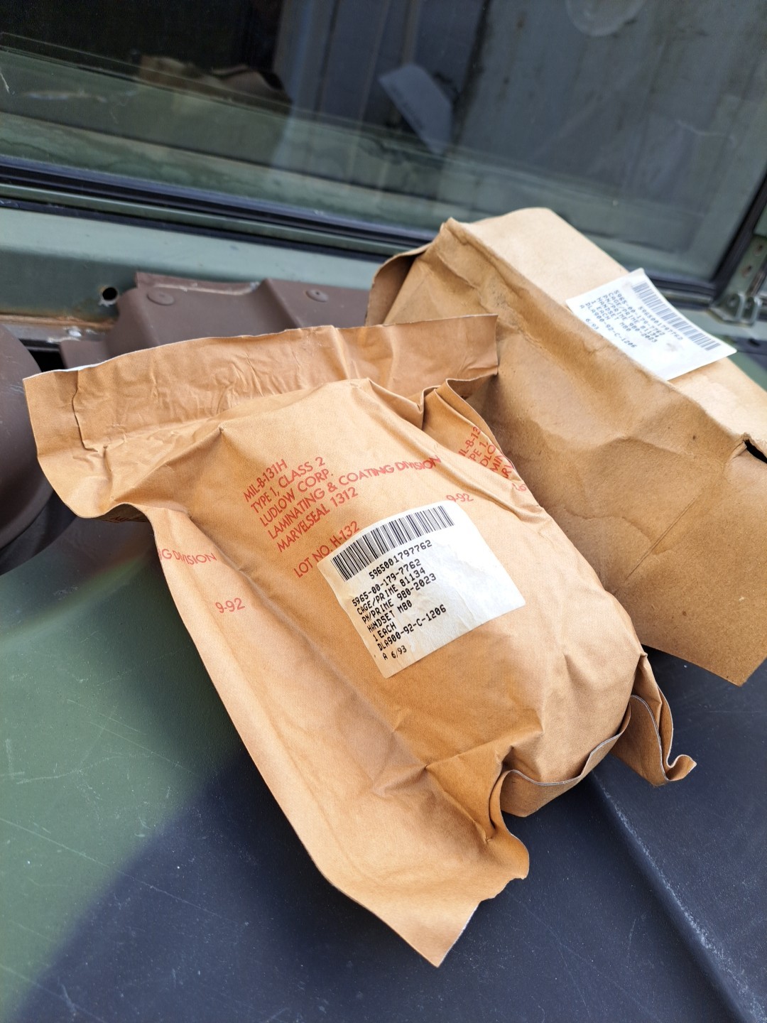 NOS Vintage M80/U Dynamic Radio Microphone Handset ARMY NAVY (Old Style Plug)