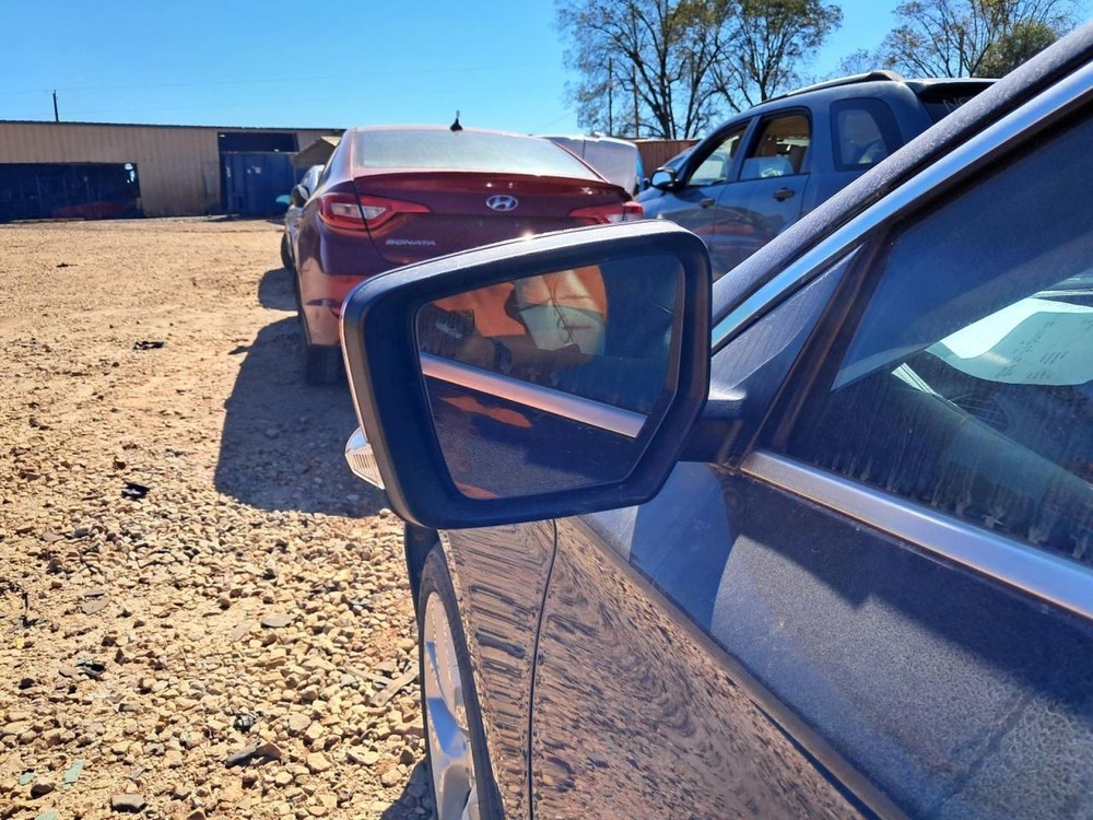 IMPALA 2015 Glove Box 4830708