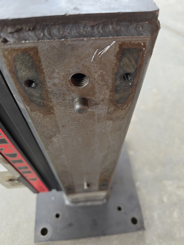 CHICK QL4 Vise With TOMBSTONE *CAN SPLIT*