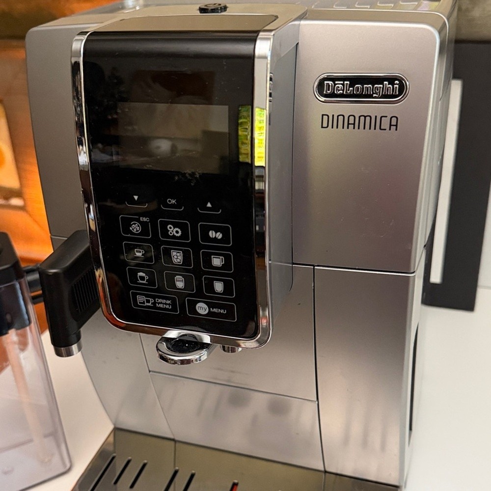 DeLonghi Dinamica Automatic Espresso Machine - Silver/Black