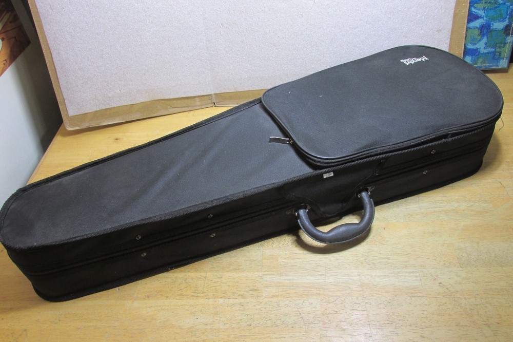 MENDINI by CECILIO VIOLIN w/ BOW, CASE, TUNER & NEW STRINGS