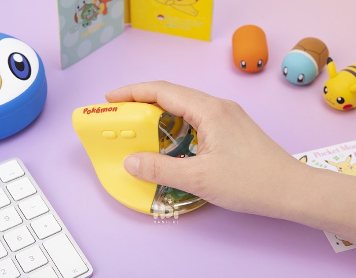 Pokemon Genuine Pikachu Bluetooth Vertical Mouse 2.4Ghz Wireless Mouse MIC