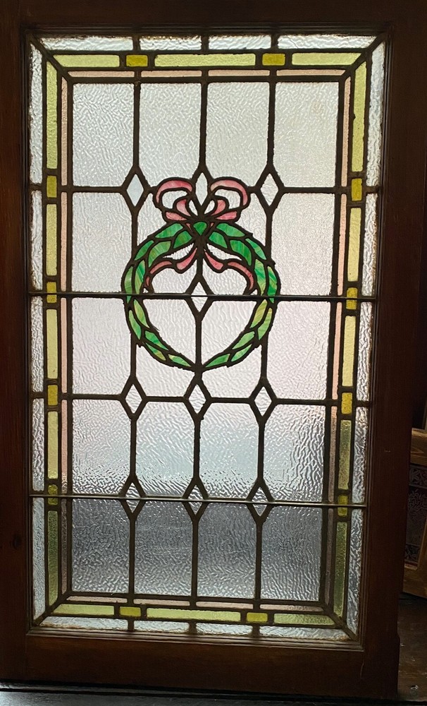 stained glass wreath window