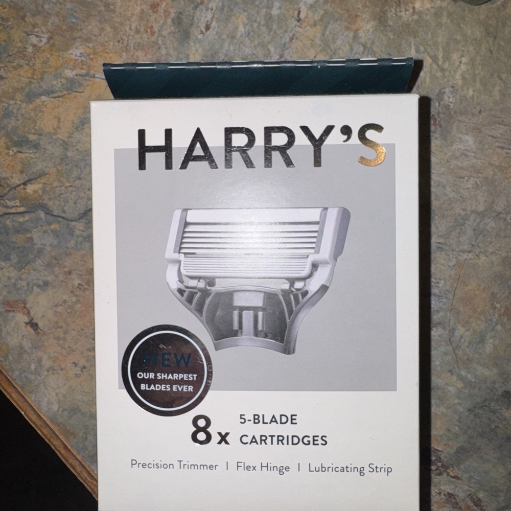 Harry's 8x 5 Blade cartridges Flex Hinge/Precision Trimmer/Lubricating Strip