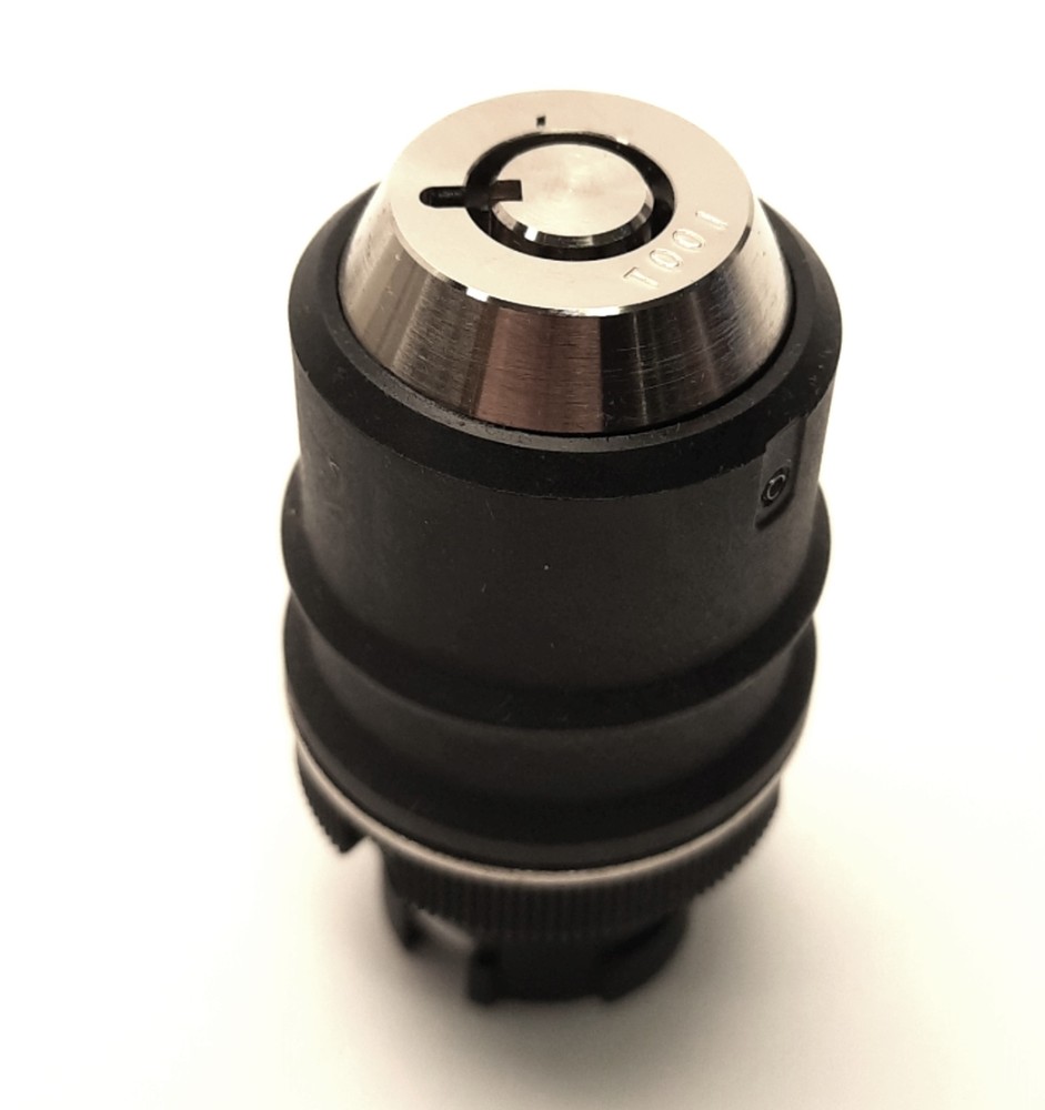 Omron A22TK-2LL-12-K01 Keylock Switch, Release Left, 2 Notch, DPST-NC+SPST-NO