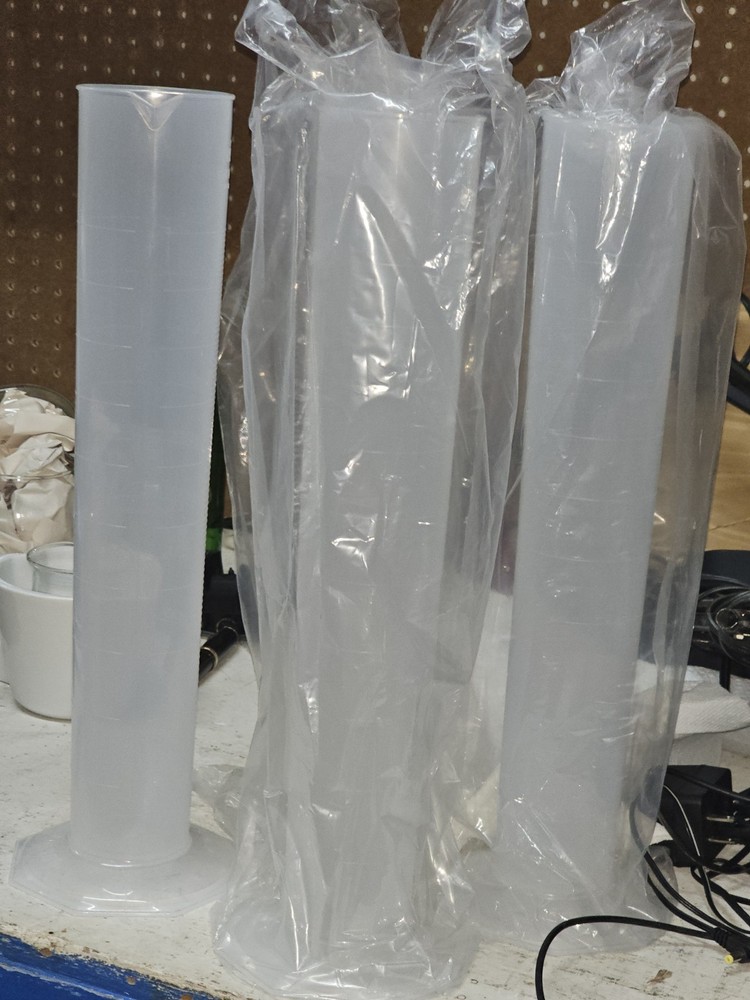 Eisco Labs 1000ml Measuring Cylinder, Class B - Polypropylene 1089