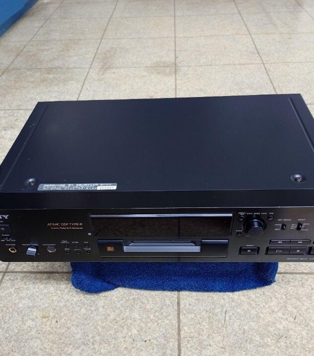 Sony MD player MDS-JB930