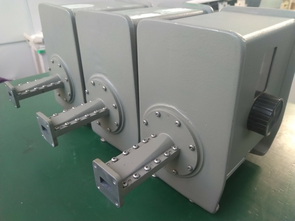 HP Agilent Model P382A Variable Attenuator 12.4 to 18GHz