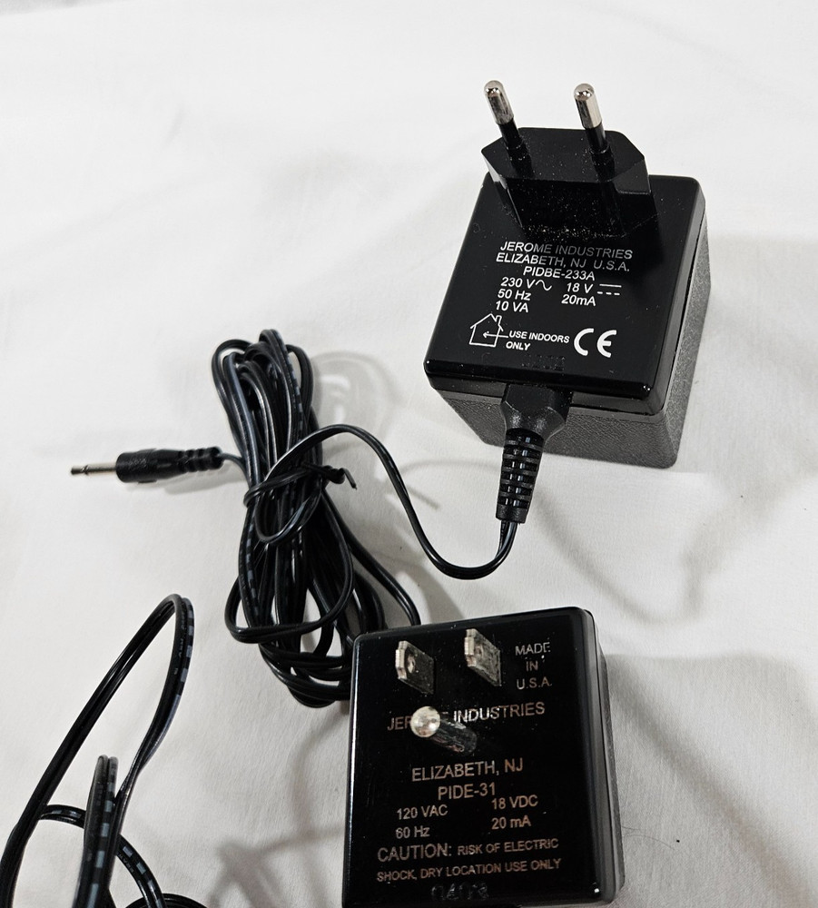 Bird 4314B Thruline RF Directional Wattmeter with 4 elements & accessories