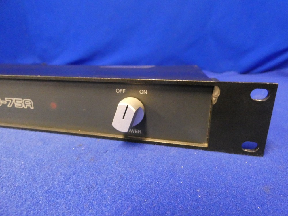 Crown D-75A Two Channel Power Amplifier (Tested-Working)
