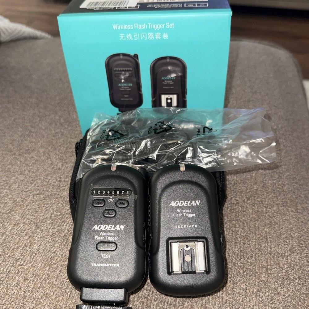 AODELAN FT-8 WIRELESS FLASH TIGGER SET TRANSMITTER & RECEIVER KIT