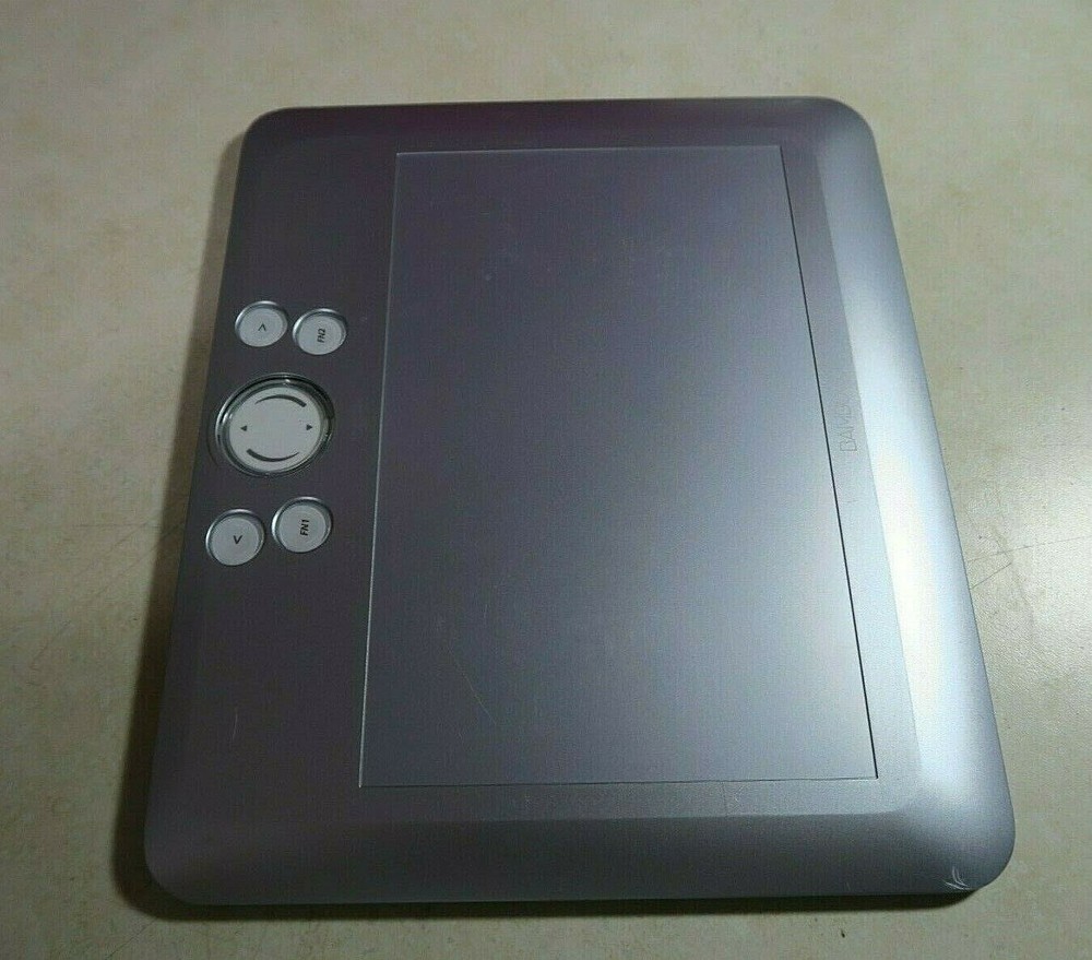 Wacom BAMBOO FUN CTE-650 Graphics Drawing Tablet with USB Cord