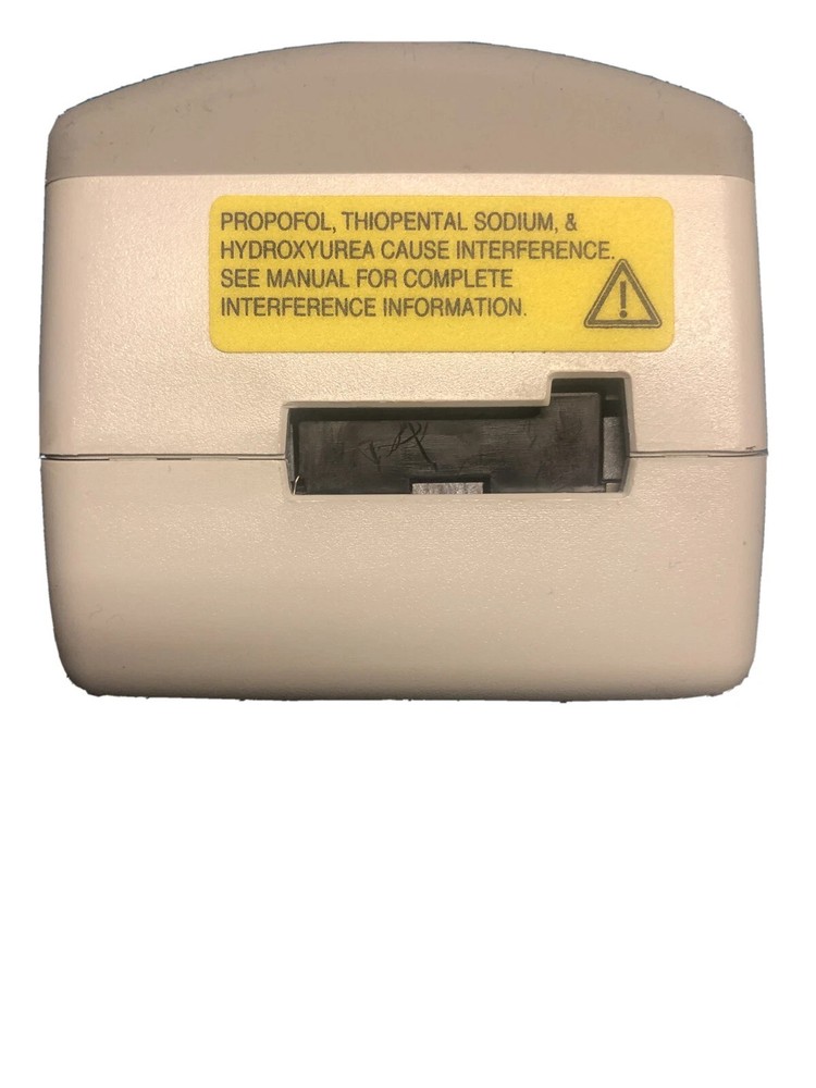 Abbott i-STAT 1 Portable Clinical Analyzer Model 300 w/ Case – Surplus