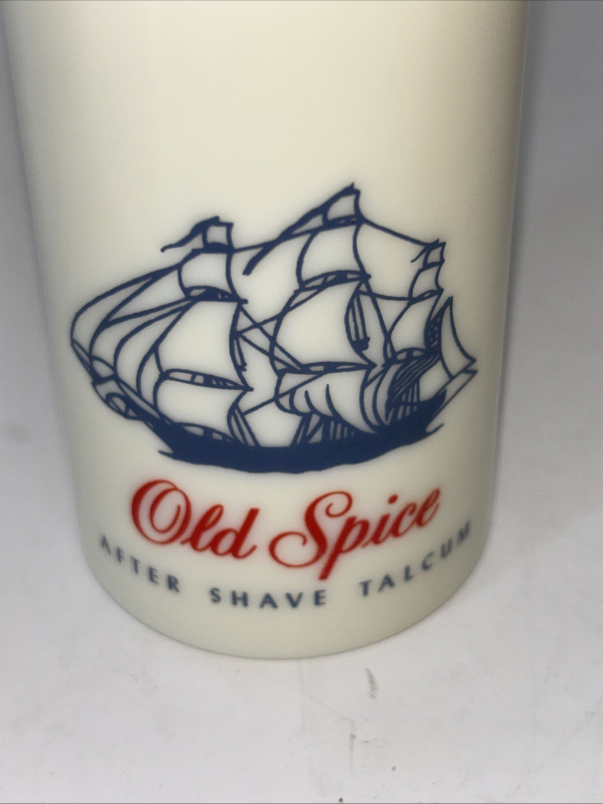 Vintage OLD SPICE Shulton After Shave Talcum Powder 3 OZ Milk Glass Bottle Full