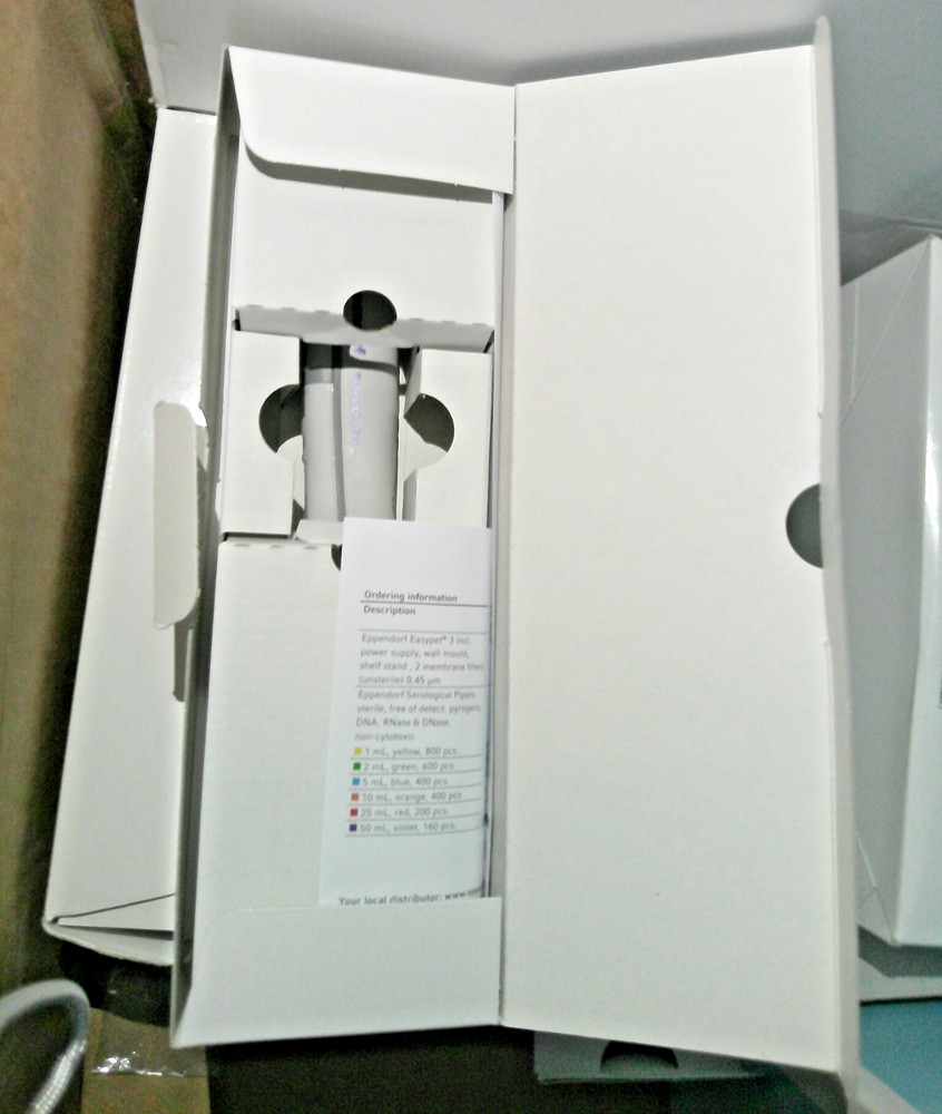 Eppendorf Bundle (Pipettes, Research Plus Kits, and Carousel)